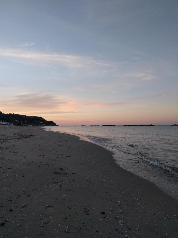 B&B Alba Sul Mare Guest House 马西尼亚诺 外观 照片